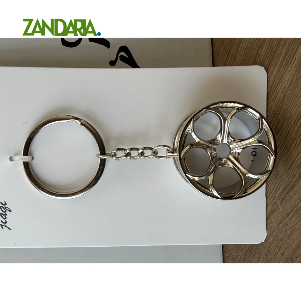 جاکلیدی طرح رینگ حلزونی نقره ای 
